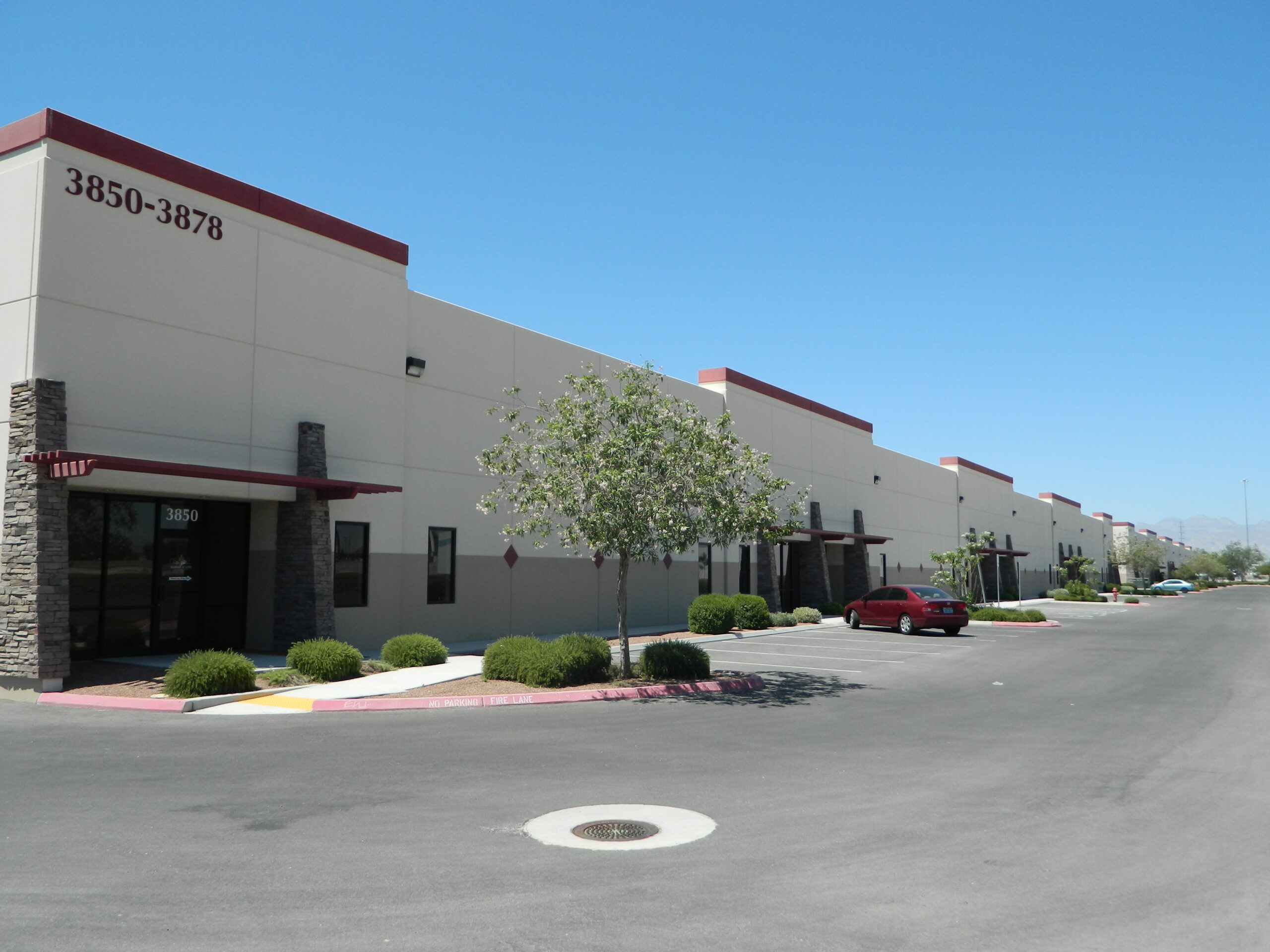 Colliers International – Las Vegas announced the finalization of a lease of a 4,008-square-foot industrial property in North Las Vegas.