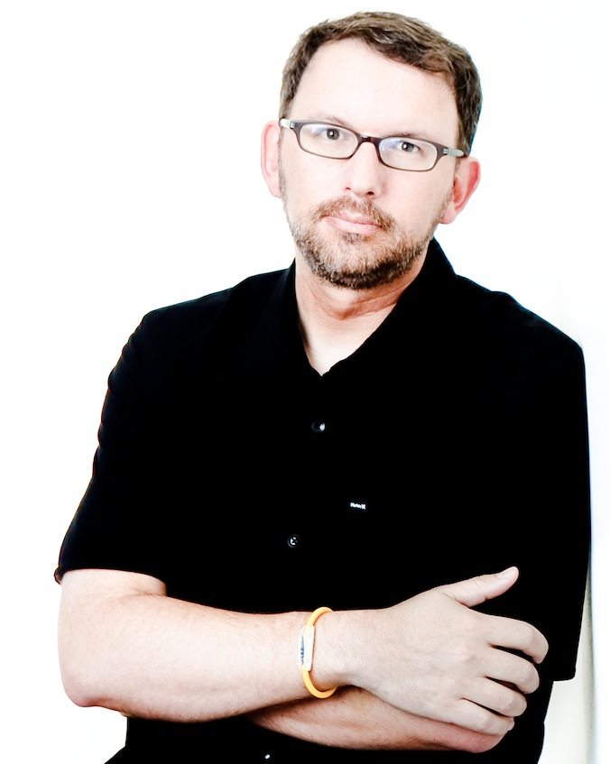 Entrepreneur Magazine columnist, author, and ‘business thinker’ writes about emerging technologies, entrepreneurship, strategy, marketing, legal issue.
