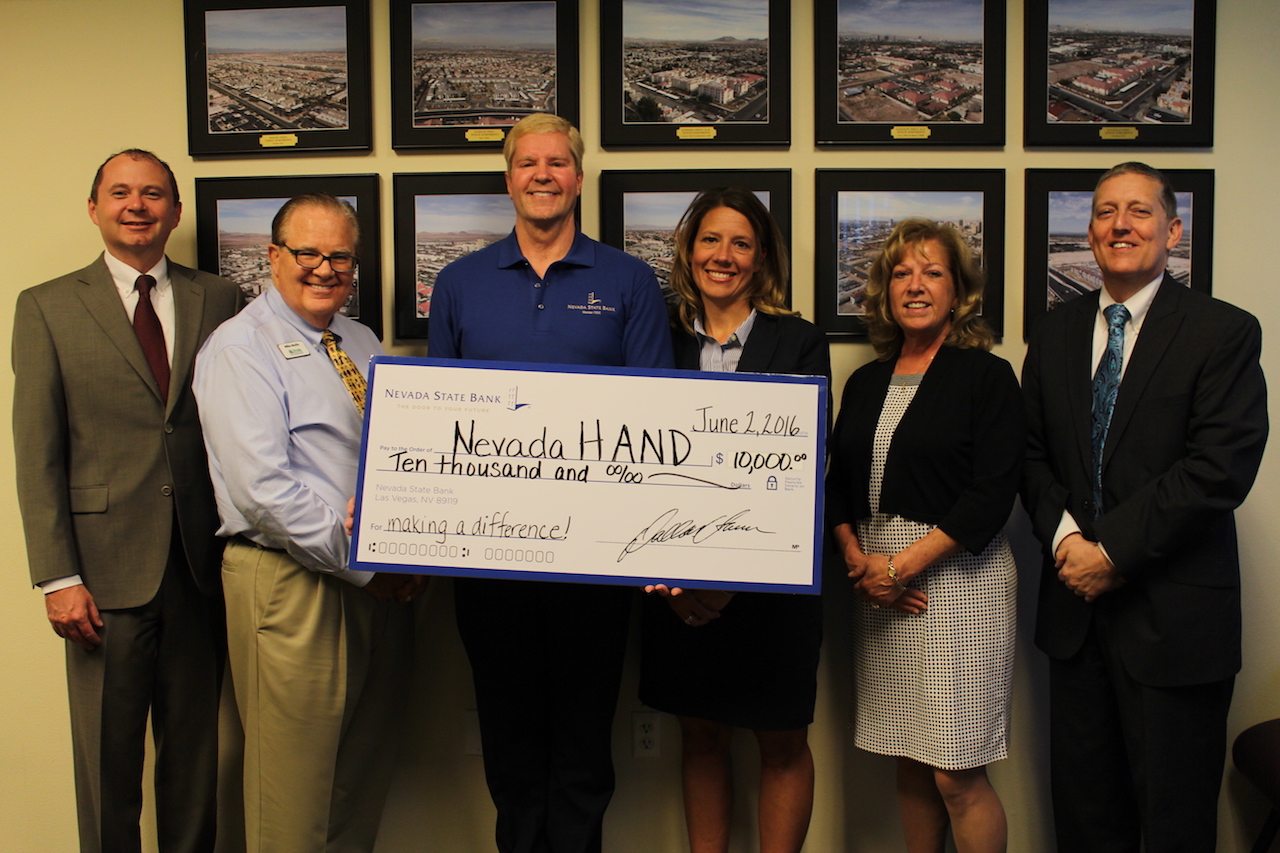 NSBank NV Hand  donation