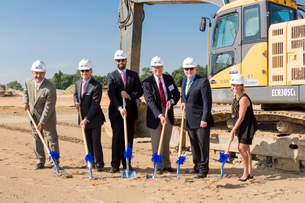 Dermody Properties, a national industrial acquisition,and Great Point Investors LLC broke ground on a new distribution facility at LogistiCenter.