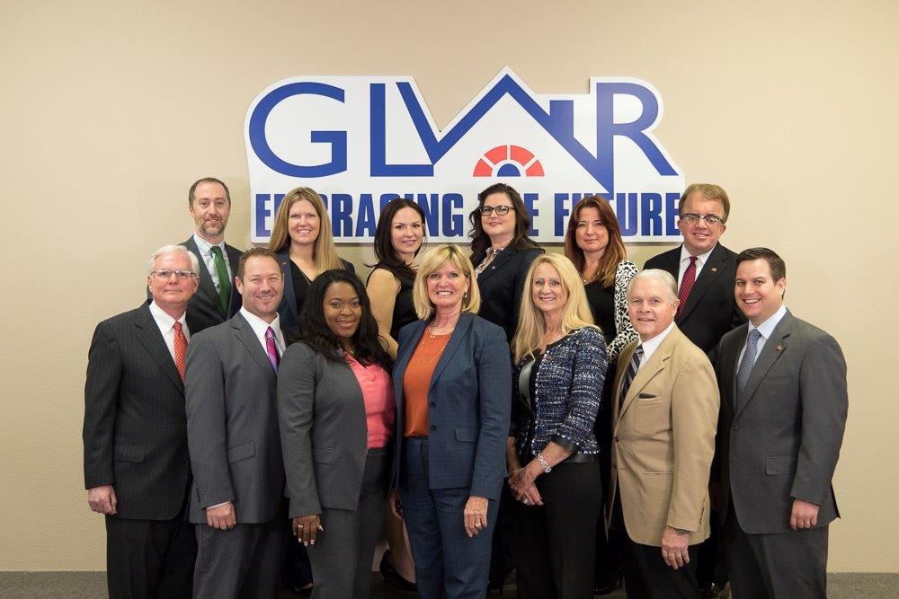 A lively panel discussion by local real estate gurus will highlight a commercial real estate symposium being presented by the Commercial Alliance Las Vegas