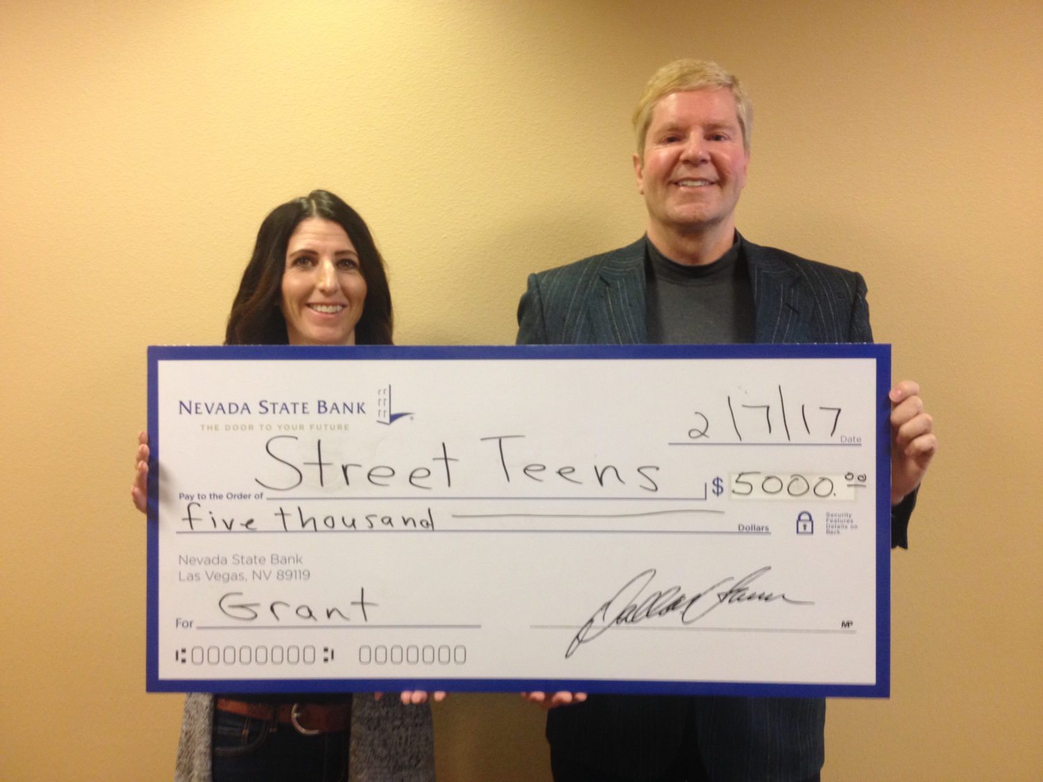 Nevada State Bank presented a check for $5,000 to Street Teens, a non-profit organization dedicated to assisting homeless youth, ages 12-21.