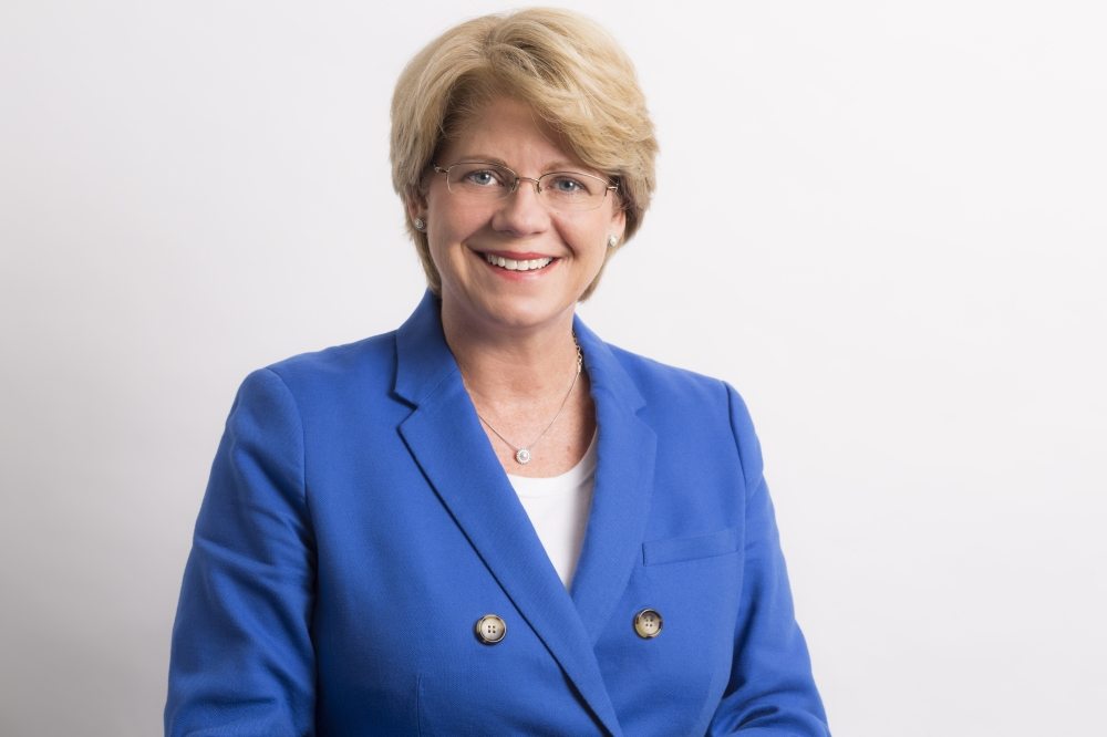 Brenda Staffan, chief operating officer of REMSA, was recognized with the prestigious Leadership Award at the 12th annual Pinnacle EMS Leadership Forum