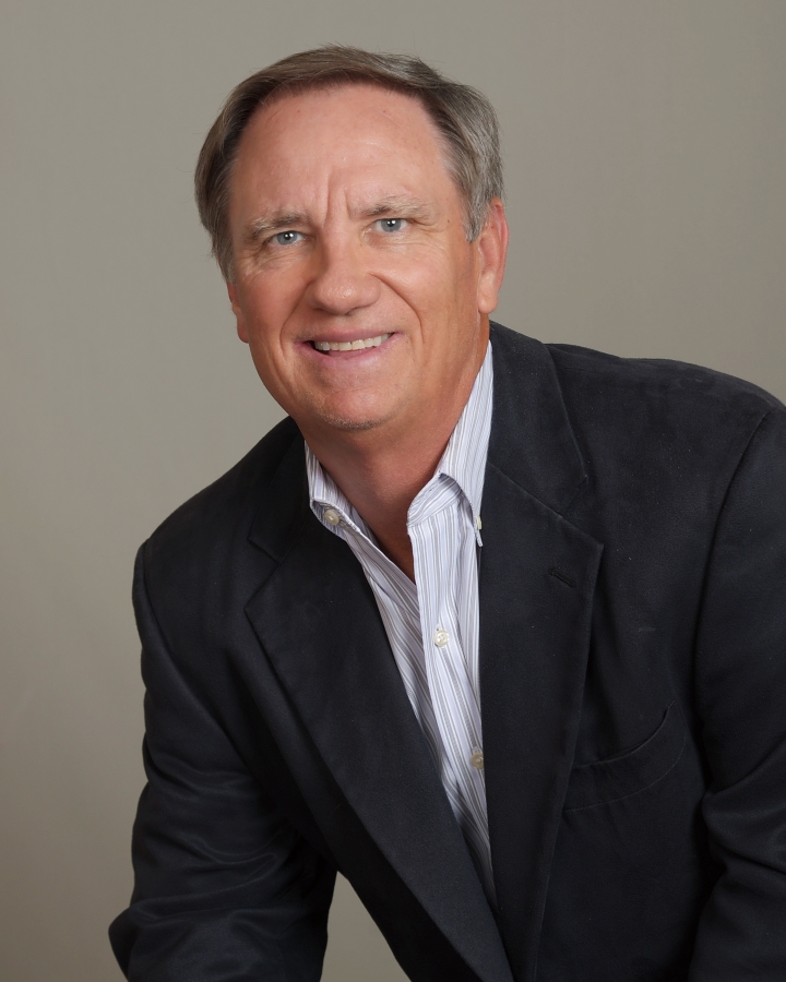 The Reno/Sparks Association of REALTORS® has formally installed its new slate of officers and directors for 2018, including Doug McIntyre.