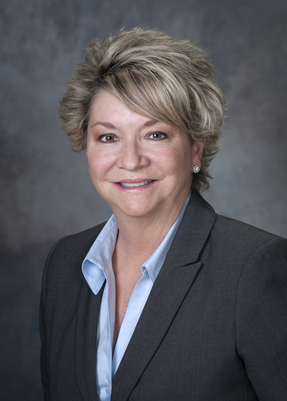 June Abbott has joined Bank of Nevada as Vice President, Relationship Manager, bringing more than 25 years of business development and client relationship expertise to her new position.
