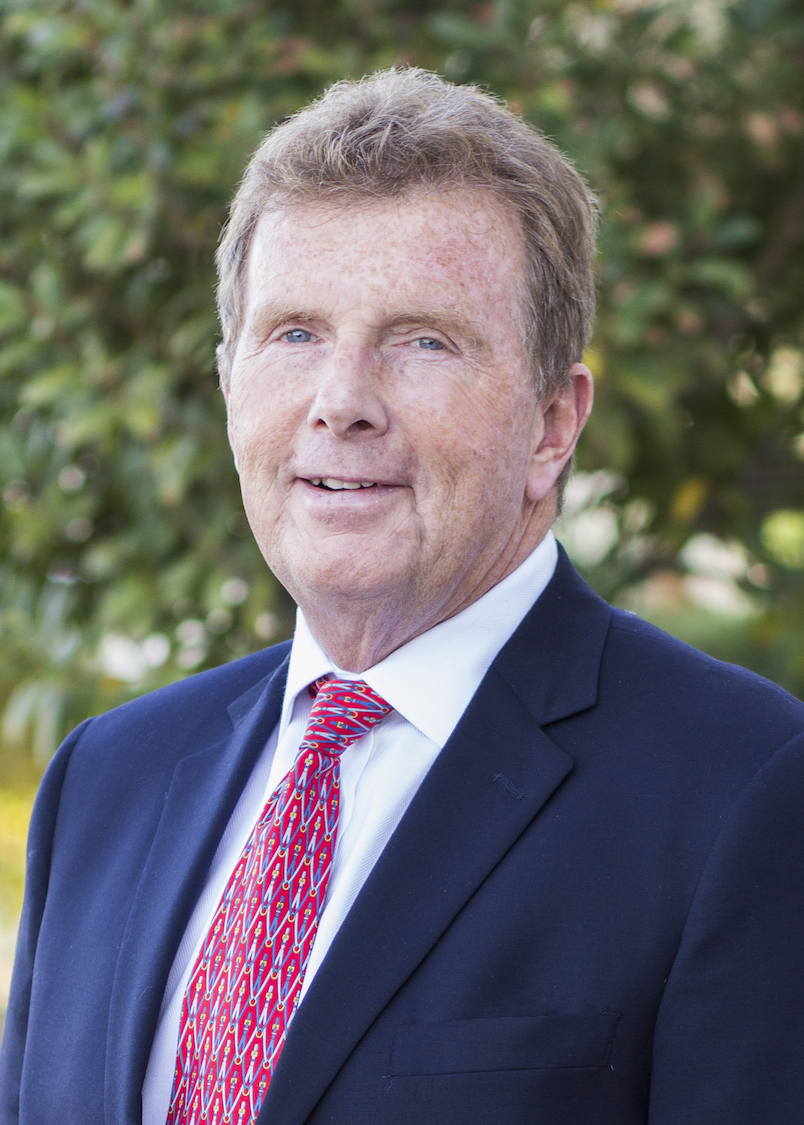 Nevada State Bank welcomes the addition of wealth advisors Peter Cox and Nicholas DeGeorge to its Nevada Wealth Advisors team. As wealth advisors, Cox and DeGeorge will provide clients with financial planning, insurance needs and investment portfolio management.