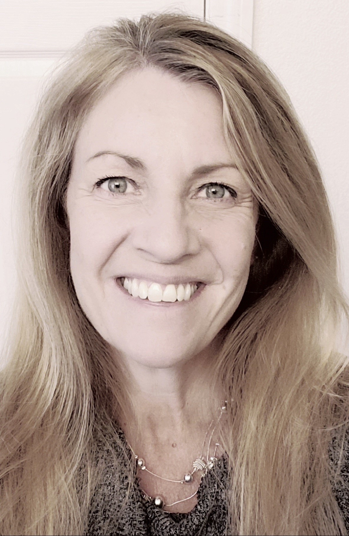 Danielle Strong Head Shot 2021-d4707404