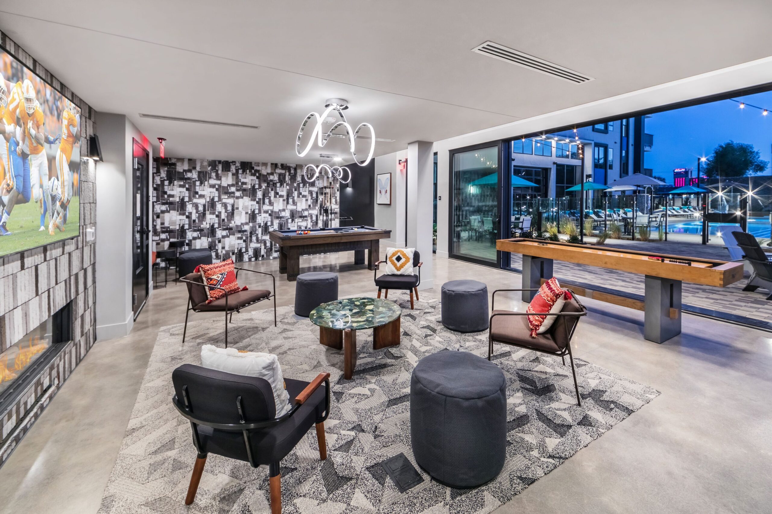 RED-Basecamp Club Room-CMF-5305-7820e57c