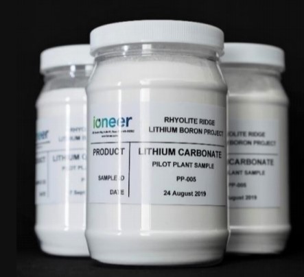 02-High-quality-technical-grade-99-lithium-carbonate-samples-ready-for-shipping.-Ioneer-d6655e0f