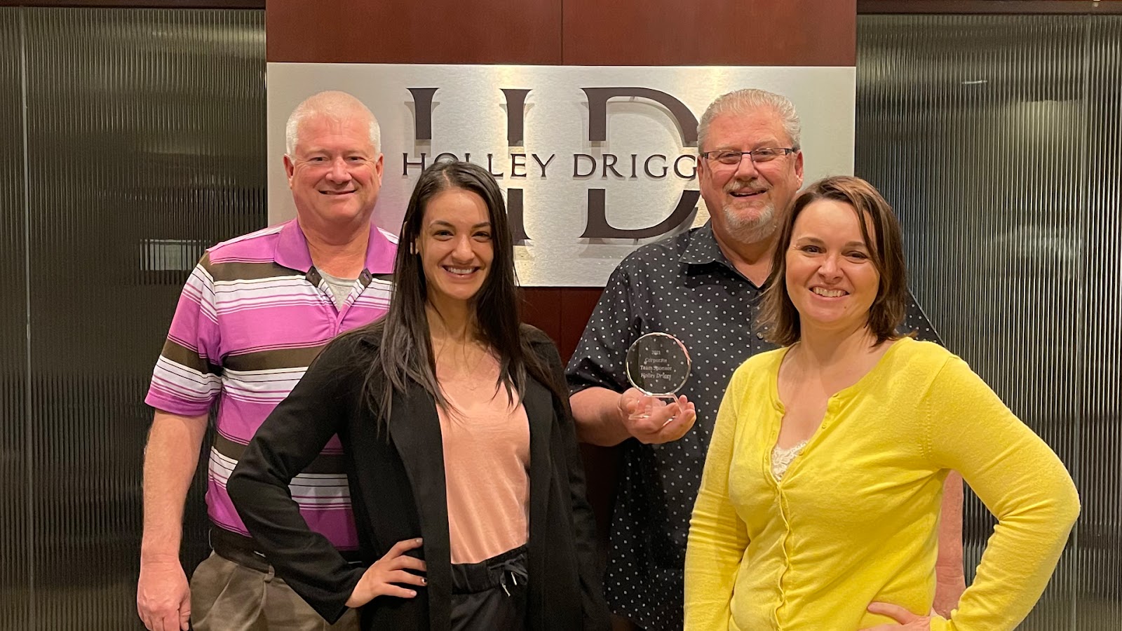 HOlley Driggs Team-Image(2.11.22)-e9e5a5e1
