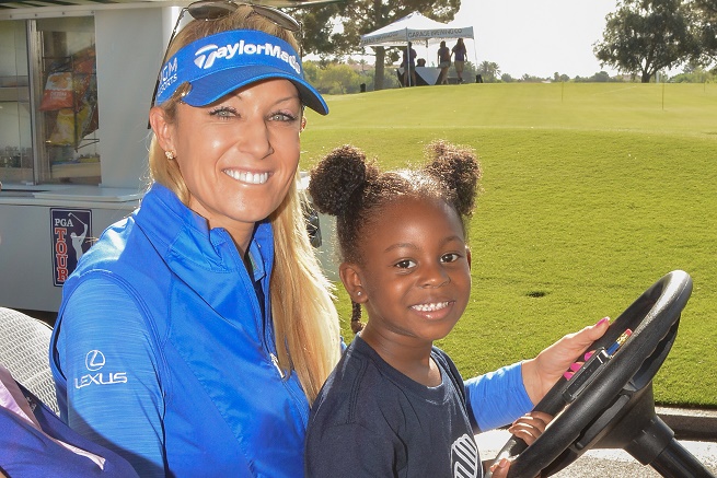 Natalie Gulbis Golf Classic 2019_Natalie with Youth sm-ddf1787f