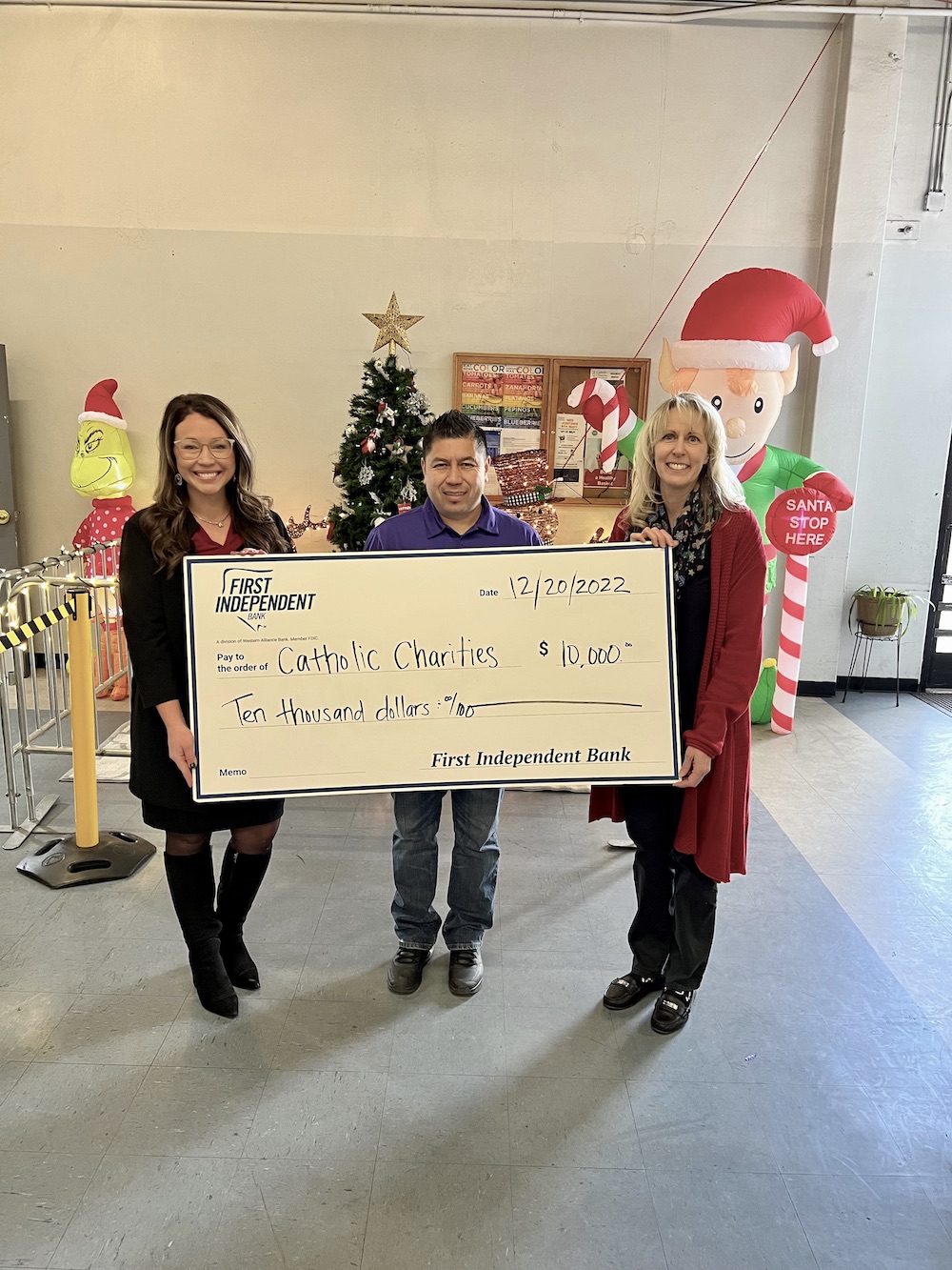 First Independent Bank Donates $10,000 to Catholic Charities of Northern Nevada copy-4e4e55c7