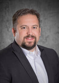 nathan-cartwright-website-headshot